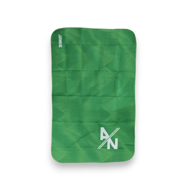 TOALLA MICROFIBRA VERDE 50x80 cm