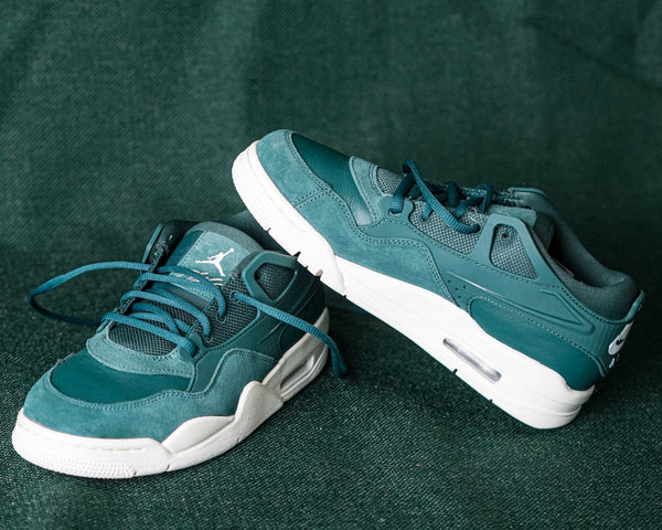 TENIS MUJER AIR JORDAN 4 VERDE OSCURO