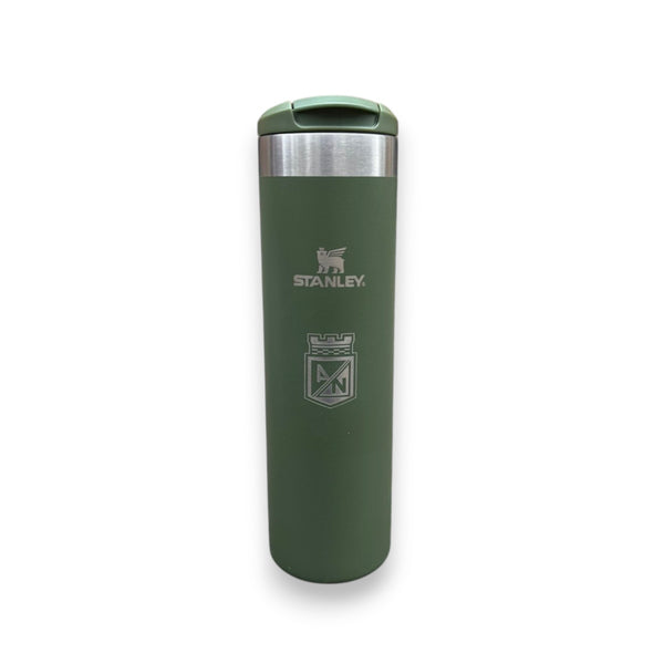 TERMO STANLEY VERDE ESCUDO - 20OZ