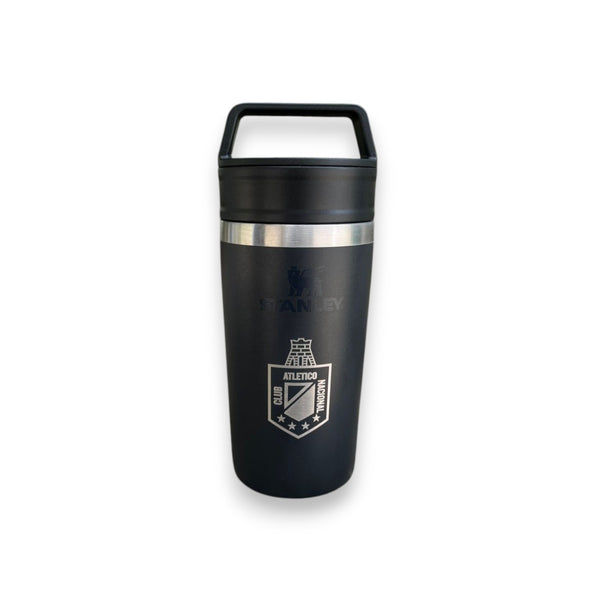 MUG VIAJERO STANLEY NEGRO ESCUDO - 12OZ
